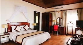 LĂNG CÔ BEACH RESORT LĂNG CÔ BEACH RESORT