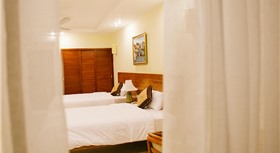 LĂNG CÔ BEACH RESORT LĂNG CÔ BEACH RESORT