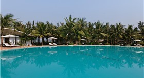 LĂNG CÔ BEACH RESORT LĂNG CÔ BEACH RESORT