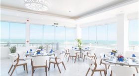 Carmelina Beach Resort