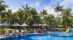 Carmelina Beach Resort