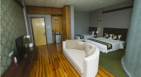 Khách sạn New Wave