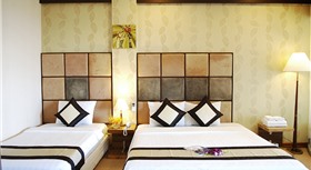 Khách sạn New Wave