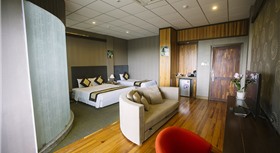 Khách sạn New Wave