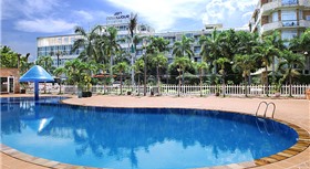 Khách sạn New Wave