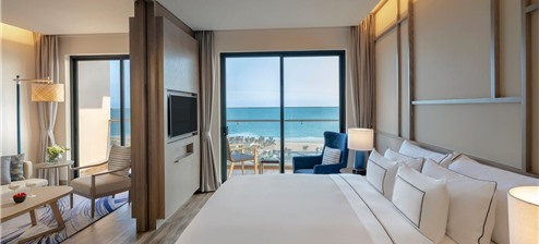 02-Bedroom Suite Ocean View