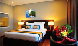 Grand Deluxe hướng biển (Grand Deluxe Ocean) Grand Deluxe hướng biển (Grand Deluxe Ocean)