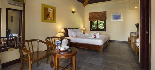 "Bungalow Deluxe Sea view (2 khách – 2 pax)" "Bungalow Deluxe Sea view (2 khách – 2 pax)"