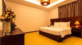 Villa Del Sol Beach Resort & Spa