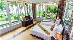 Villa Del Sol Beach Resort & Spa