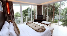 Villa Del Sol Beach Resort & Spa