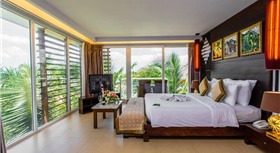 Villa Del Sol Beach Resort & Spa