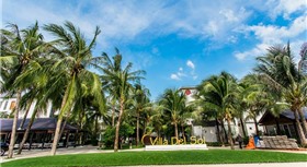 Villa Del Sol Beach Resort & Spa