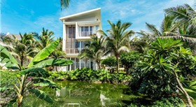 Villa Del Sol Beach Resort & Spa