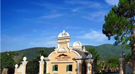 Dalat Edensee Lake Resort & Spa