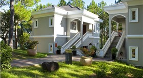 Dalat Edensee Lake Resort & Spa