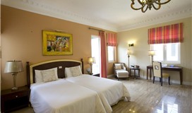 Mimosa Deluxe hướng đồi thông (Deluxe Pine Hill View)