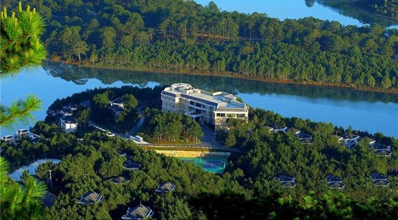 Dalat Edensee Lake Resort & Spa