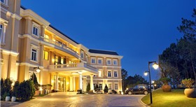 Dalat Edensee Lake Resort & Spa