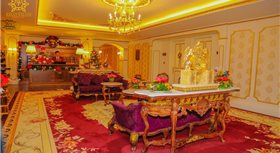 Khách sạn Dalat Palace