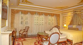 Khách sạn Dalat Palace