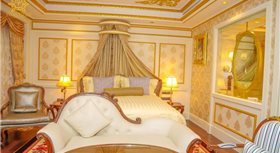 Khách sạn Dalat Palace