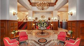 Khách sạn Dalat Palace