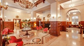 Khách sạn Dalat Palace