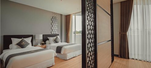 Deluxe Hướng phố (Deluxe City View)