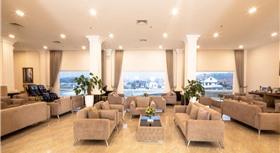 Khách sạn Ladalat