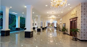 Khách sạn Ladalat