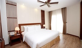 Superior 03 khách không cửa sổ (Superior Triple No Window)