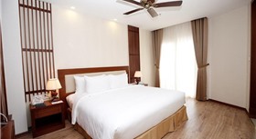 Khách sạn Ladalat