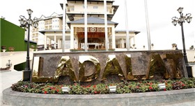 Khách sạn Ladalat