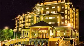 Khách sạn Ladalat