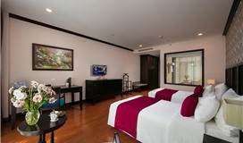 Deluxe Hướng núi (Deluxe Mountain View)