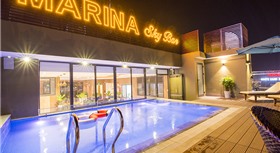 Khách sạn Dana Marina