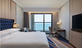 King & Queen Suite with Magong Harbour View