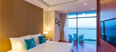 Deluxe Partial Ocean