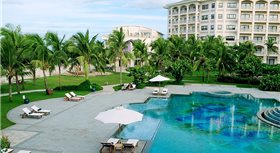 Olalani Resort & Condotel