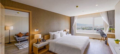 Premium River View One Bed Suite