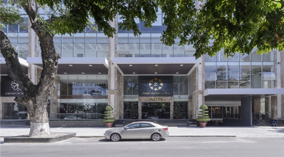 Zen Diamond Suites Hotel