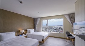 Zen Diamond Suites Hotel