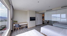 Zen Diamond Suites Hotel