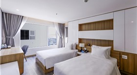Zen Diamond Suites Hotel