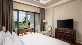 Melia Vinpearl Cua Sot Beach Resort