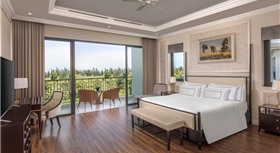 Melia Vinpearl Cua Sot Beach Resort