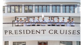 Du thuyền President Hạ Long