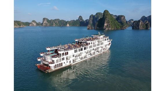Du thuyền President Hạ Long
