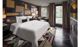 Ambassador Balcony 02 Khách